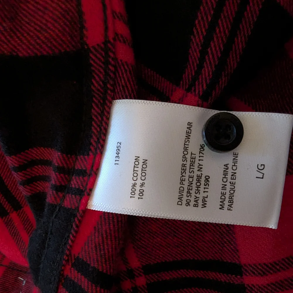 Weatherproof Vintage Red and Black Plaid Shirt - L - Picture 7 of 10